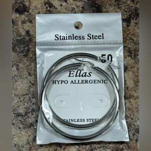 Ellas Silvertone Stainless Steel Hypoallergenic Hoop Earrings NEW